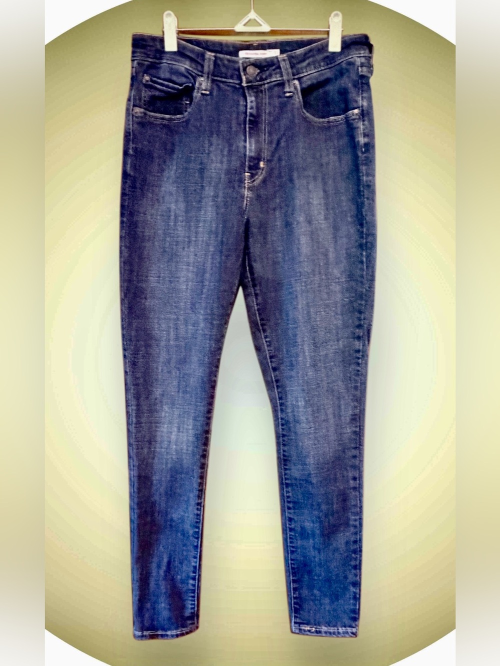 Levi's Women's 721 High Rise Skinny Jeans in Dark Blue Denim